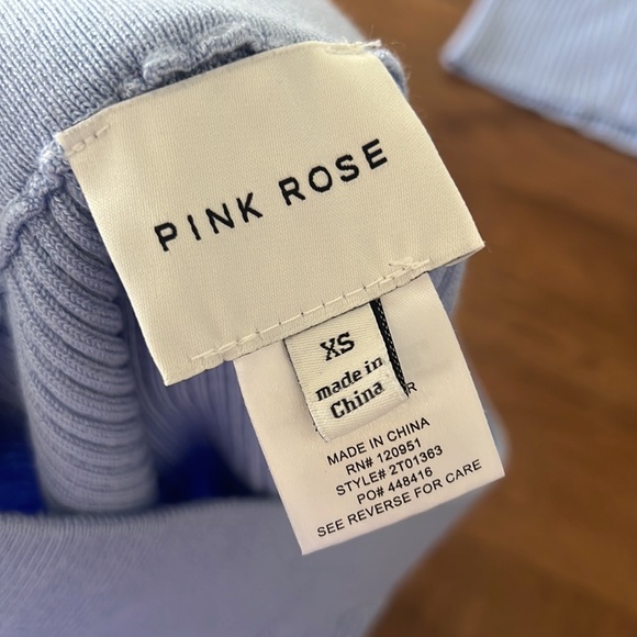 🌸 Blue Two-Piece Set 🌸 - Picture 4 of 5